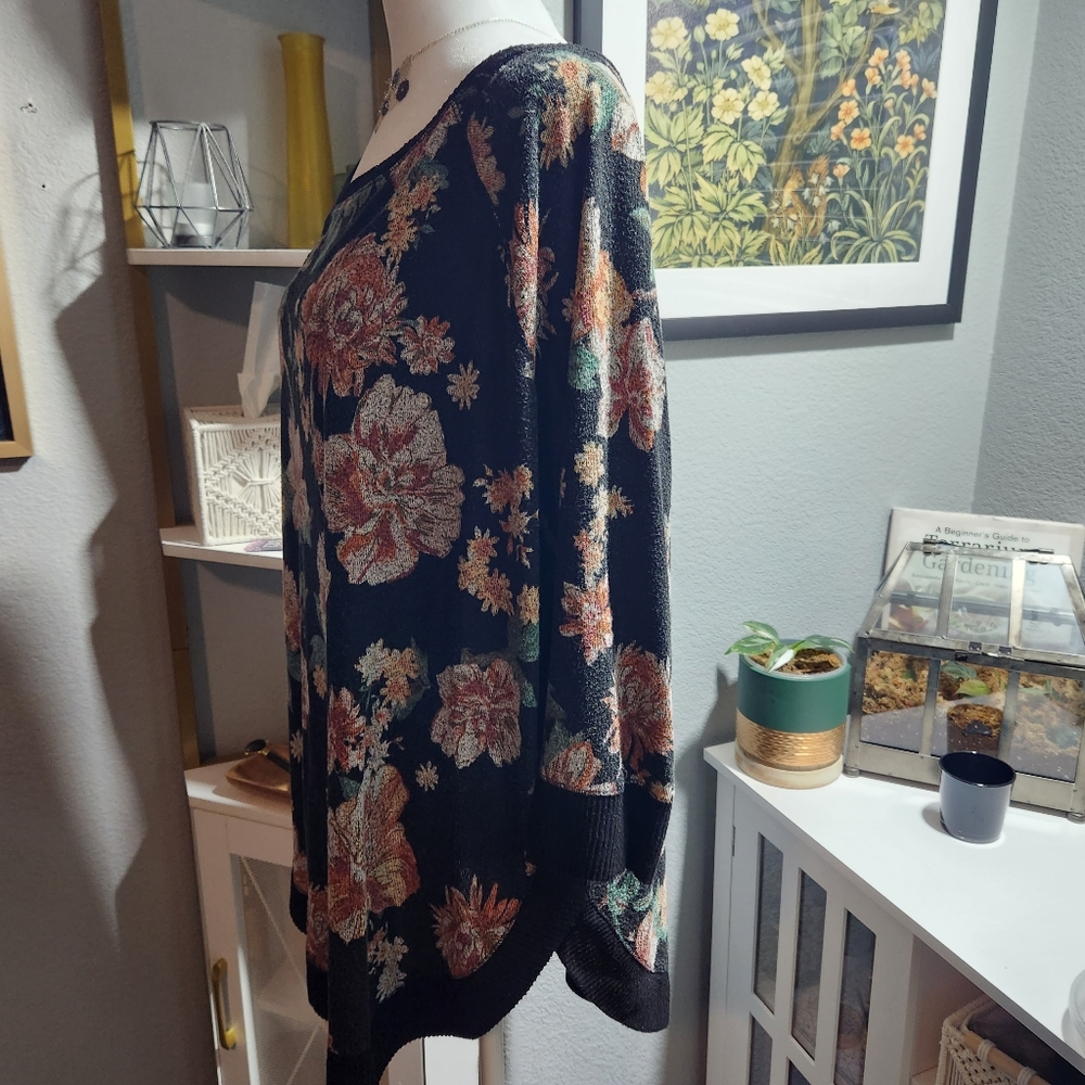 Maurices Floral Top - Picture 6 of 8